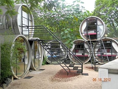 Tubohotel