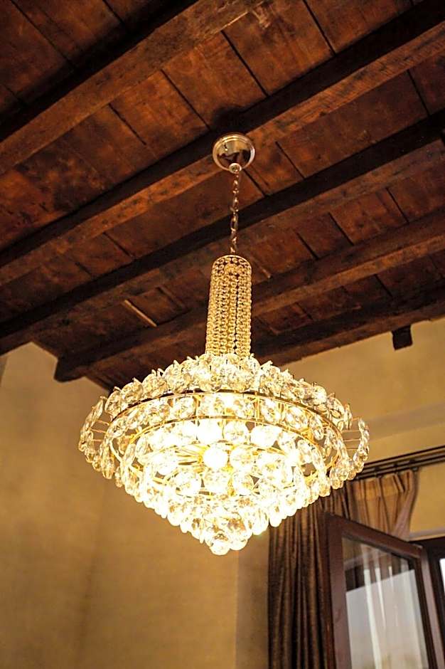 Anahita Boutique Hotel