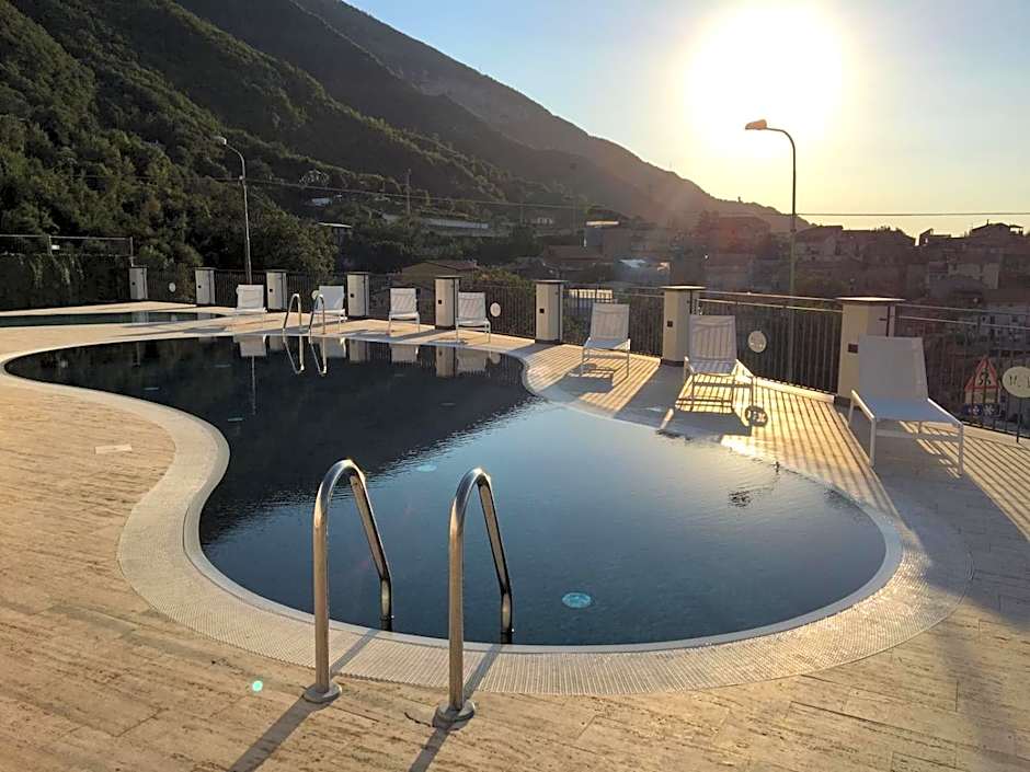 Hotel Ristorante Montuori