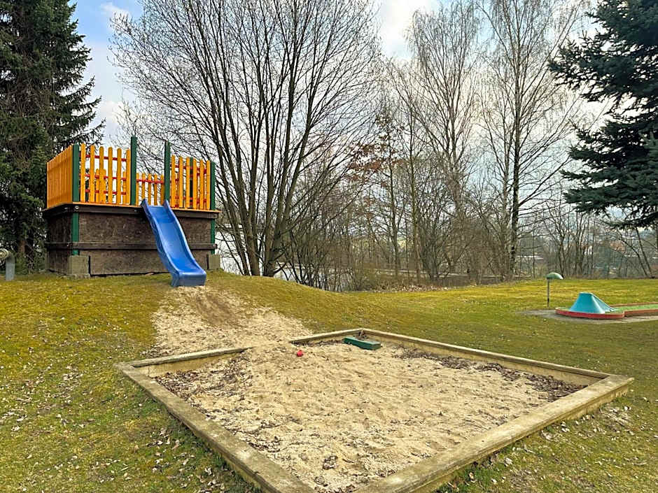 Hotel am Lärchenberg I Frühstück, WLAN, Parkplatz