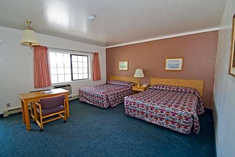 Queen Room with Two Queen Beds