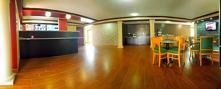 Red Roof Inn & Suites Houston - Hobby Airport
