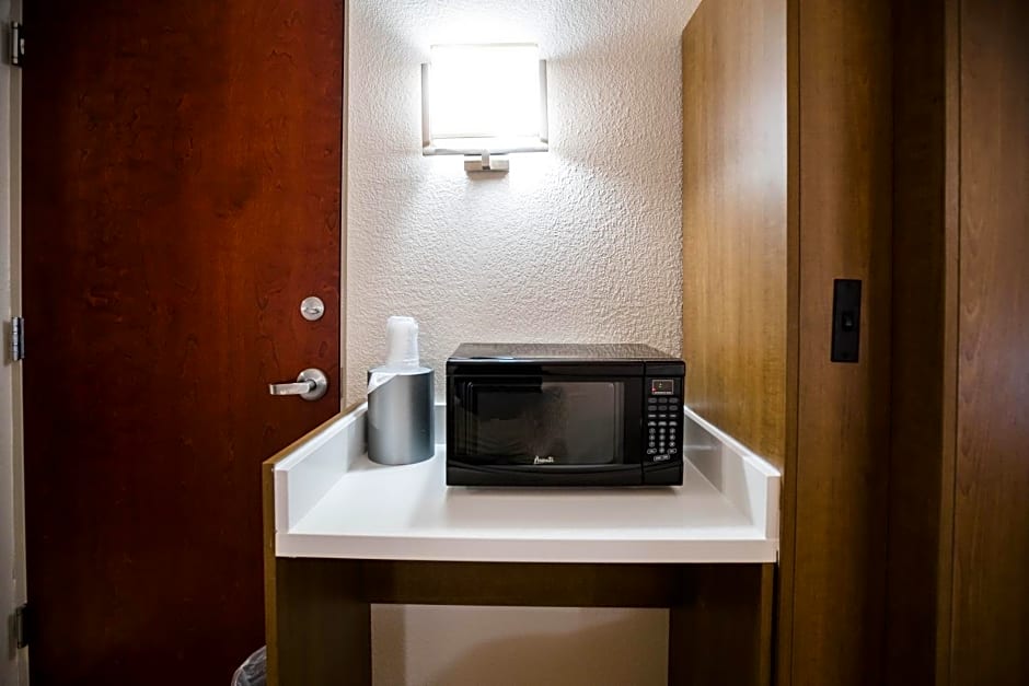 Holiday Inn Express & Suites Knoxville - Farragut by IHG