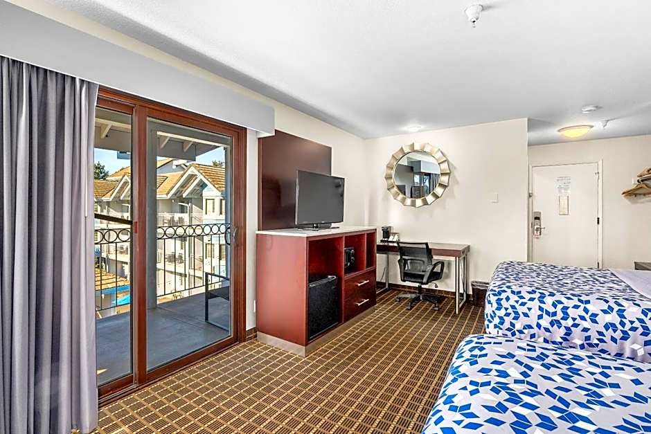 Hotel Solares
