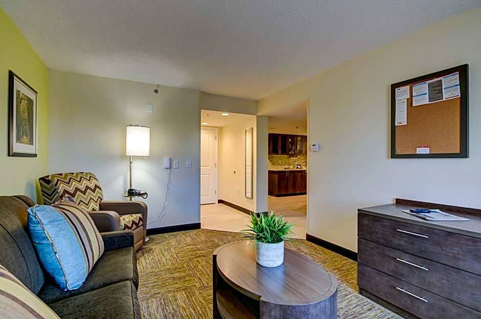 Candlewood Suites : Richmond - West Broad By IHG