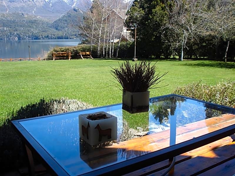 Lago Gutierrez Lodge