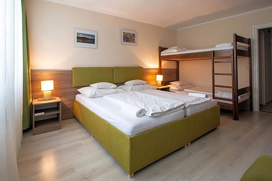 István Király Szálló