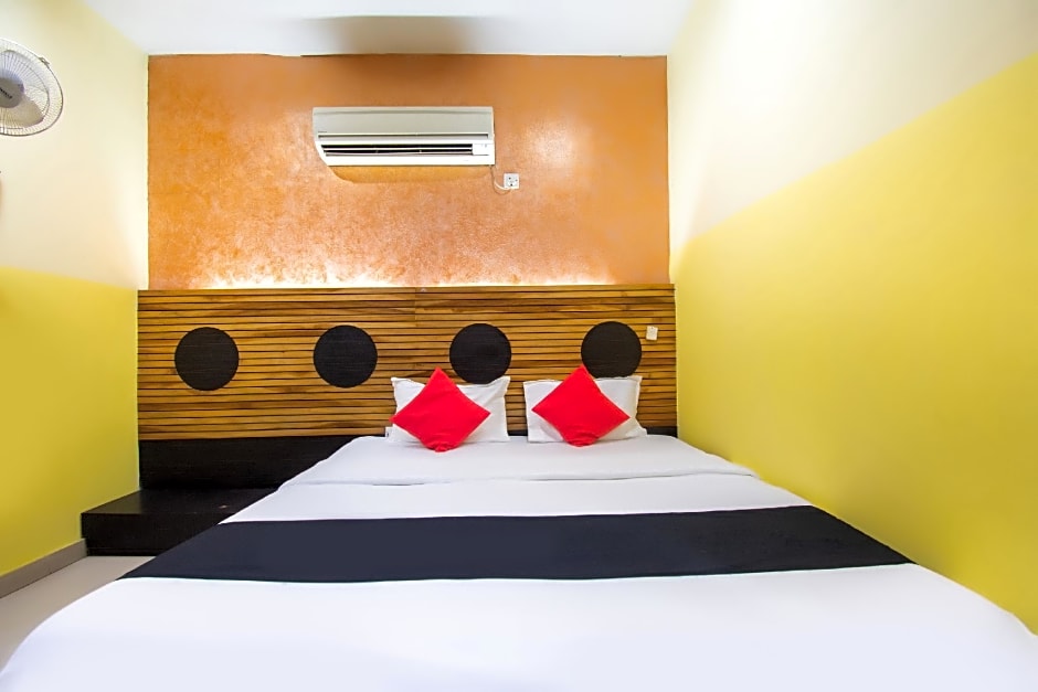 Super Collection O Minto Park Formerly Hotel Gardenia