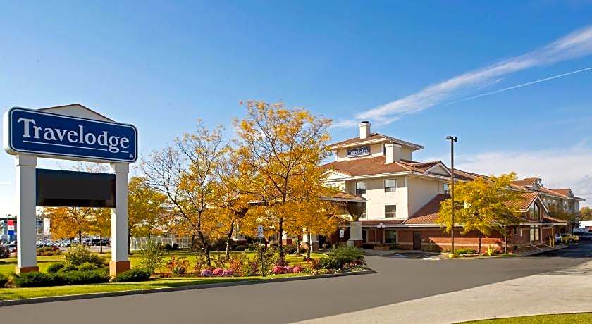 Travelodge by Wyndham Oshawa Whitby