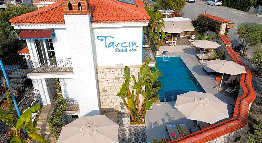Tarcin Alacati Otel