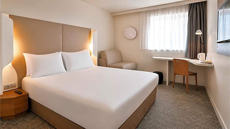 Campanile PRIME - La Roche Sur Yon Centre Gare