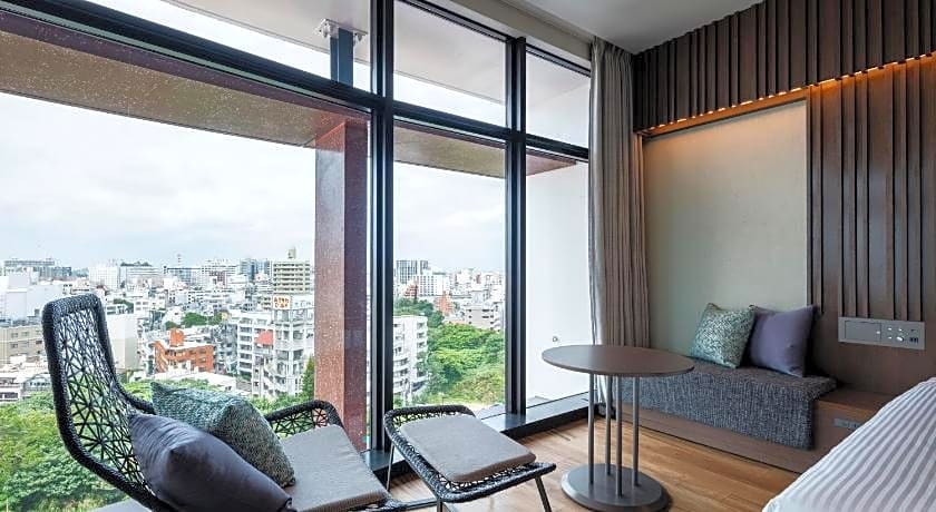 JR Kyushu Hotel Blossom Naha