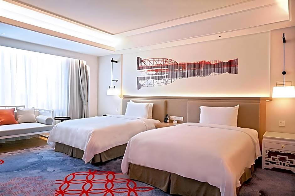 voco Guangzhou Shifu By IHG