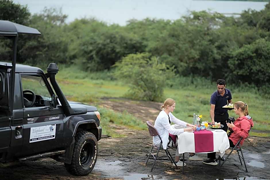 Athgira River Camping - Udawalawe