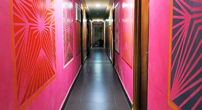 DE GLORY HOTEL USJ 21