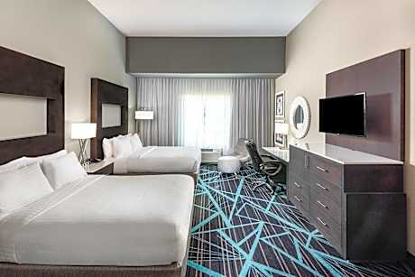 Queen Room with Two Queen Beds - Hearing Accessible/Non-Smoking