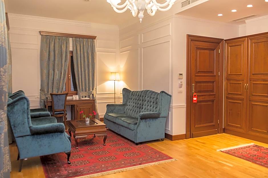 Hotel Opera