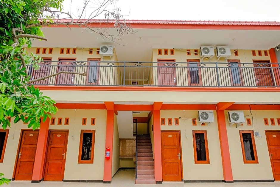Hotel O Panderman Residence