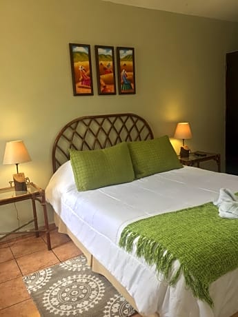 Double Room (One Double Bed) (1 Double Bed)