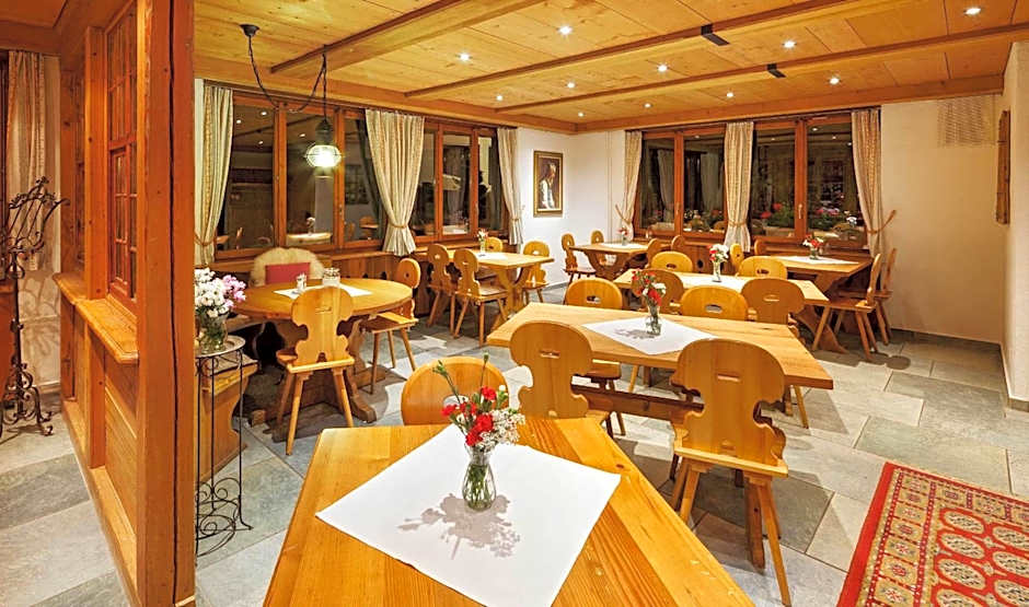 Griesalp Hotels