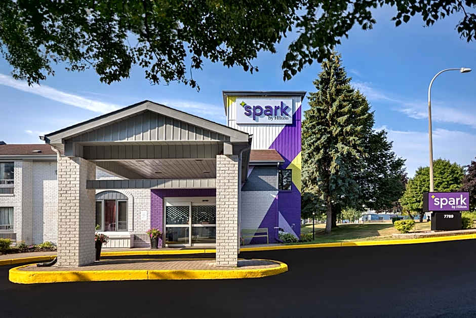 Spark by Hilton Brockville