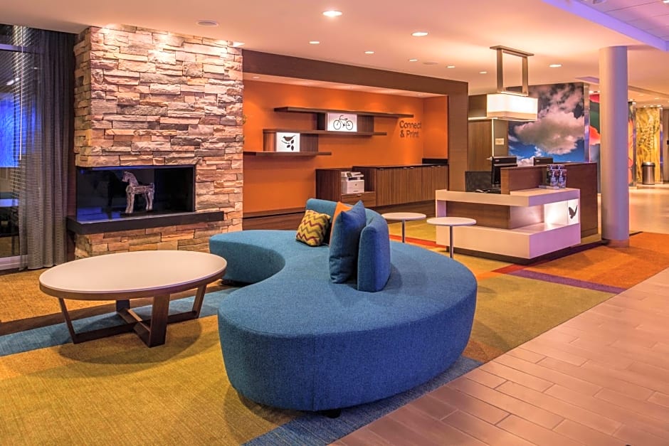 Fairfield Inn & Suites by Marriott St. Louis Westport