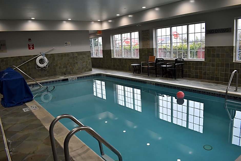 Country Inn & Suites by Radisson, Hagerstown, MD