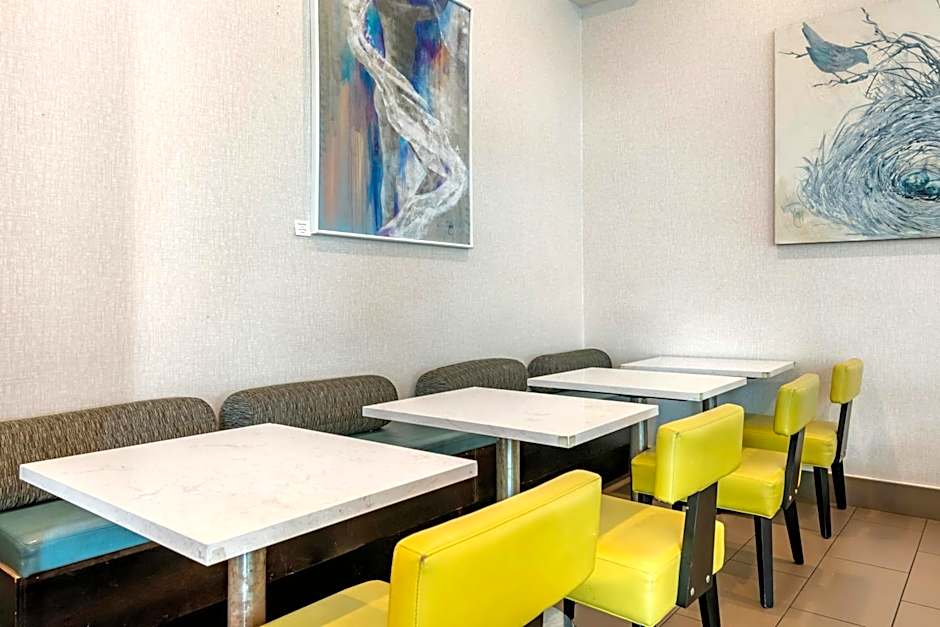 Staybridge Suites St. Petersburg FL By IHG