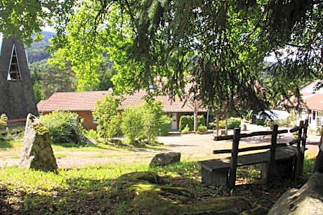 Notre Dame des Monts