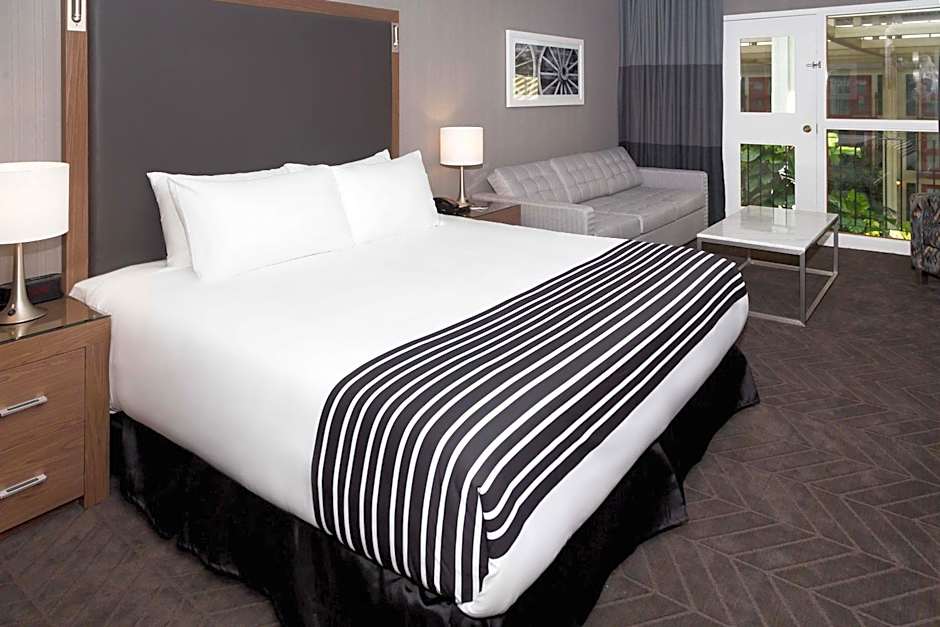 Sandman Signature Lethbridge Lodge