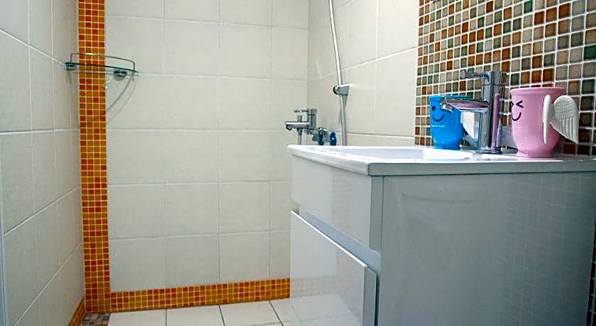 May Rooms Taipei Nangang Station