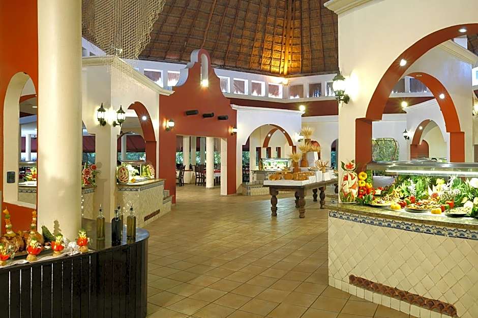 Catalonia Privileged Maroma