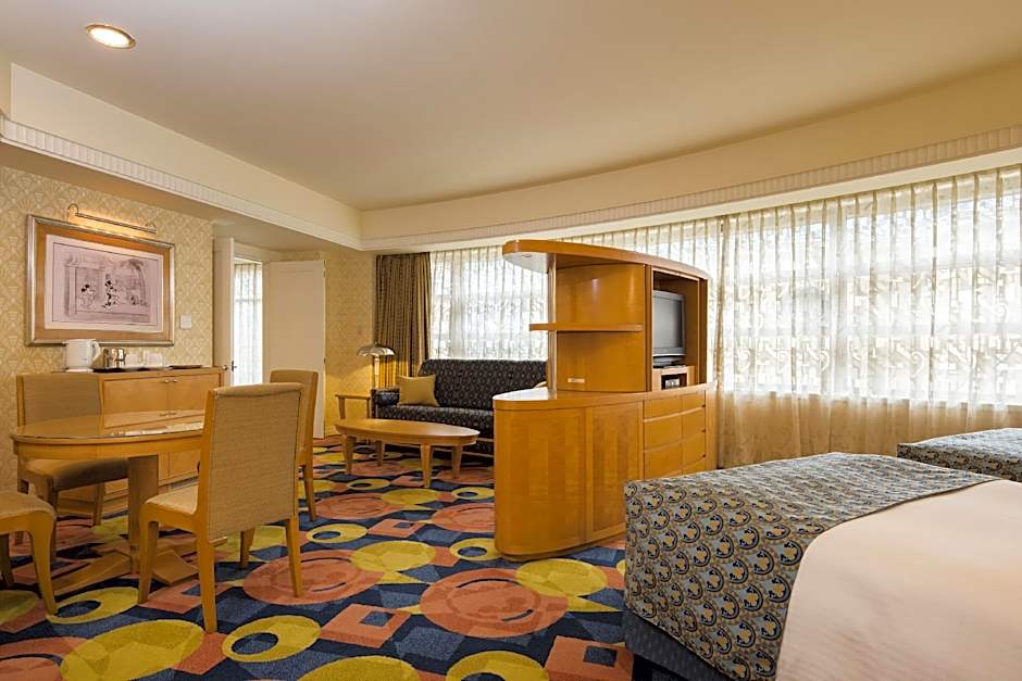 Disney Ambassador® Hotel