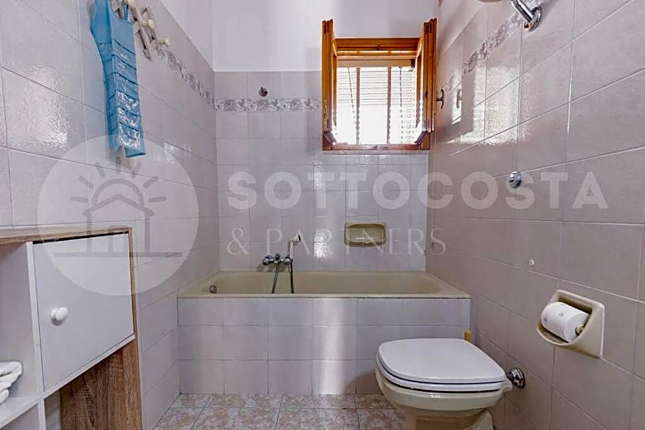 Lucy's Flat - Melendugno