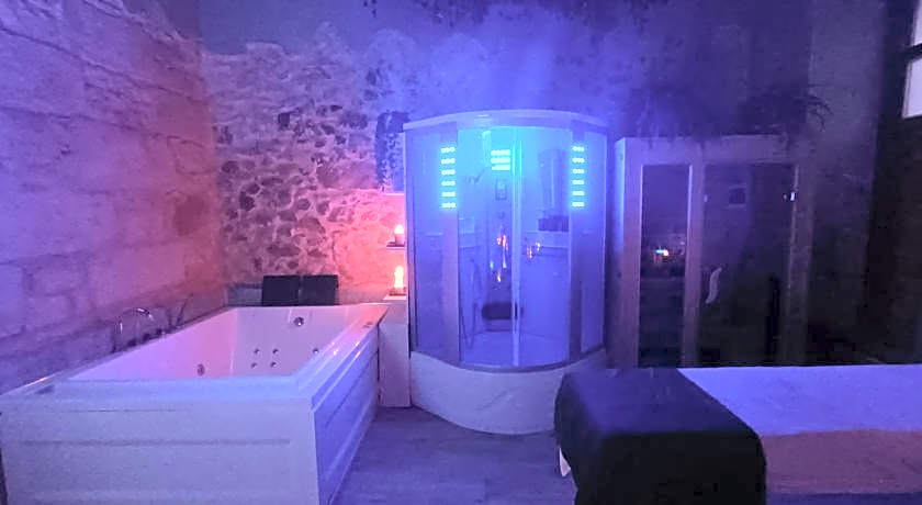 Giumbabulla Luxury House