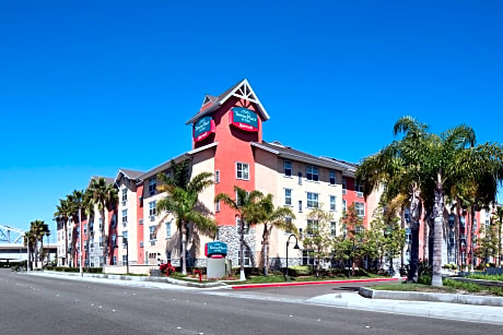 TownePlace Suites by Marriott Los Angeles LAX/Manhattan Beach