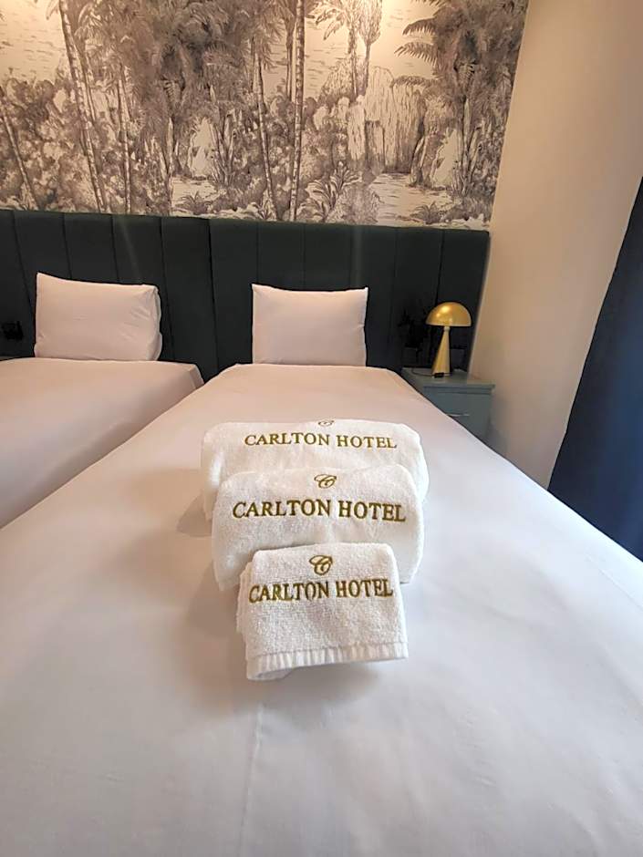 Carlton Hotel