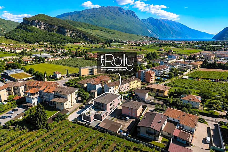 Rolly - Rooms & Restaurant