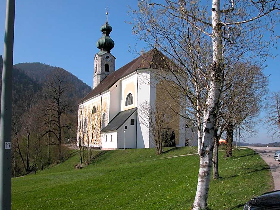 Hotel-Restaurant Zum Hirschhaus Inklusive Chiemgau Karte