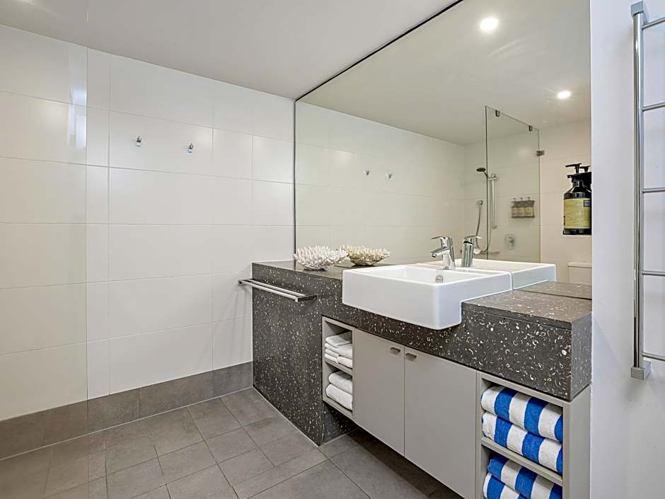 Photo 1 of 1 of 3 Bedroom 3 King Beds Suite