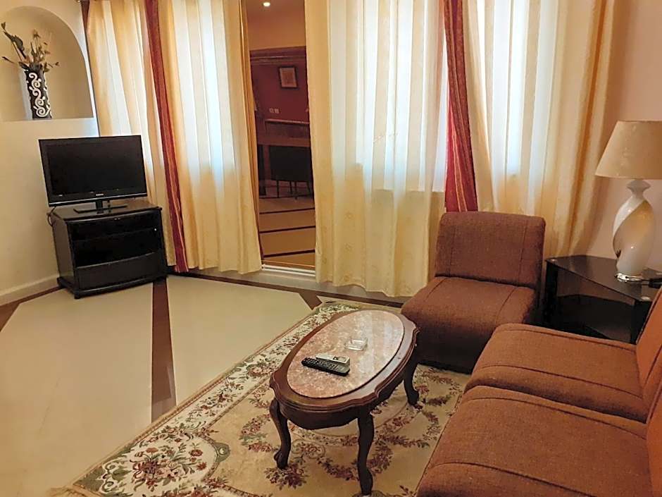 Hotel Les Ambassadeurs