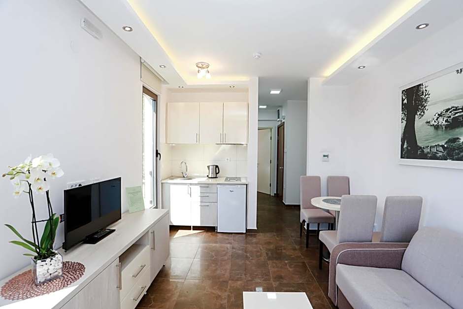 Arka Rooms&Apartments