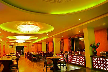 Rubystone Shiv Vilas Palace