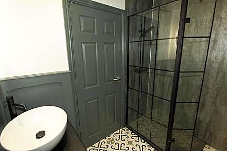 Deluxe Double Room with Bath