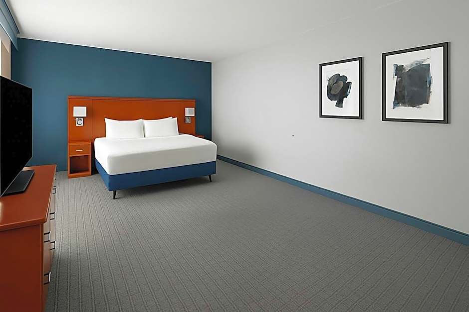 Courtyard by Marriott Santa Clarita Valencia