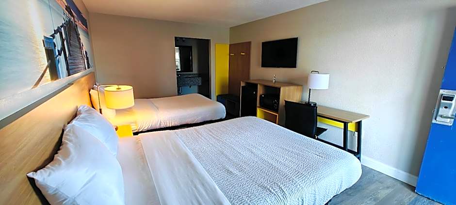 Days Inn by Wyndham Salisbury