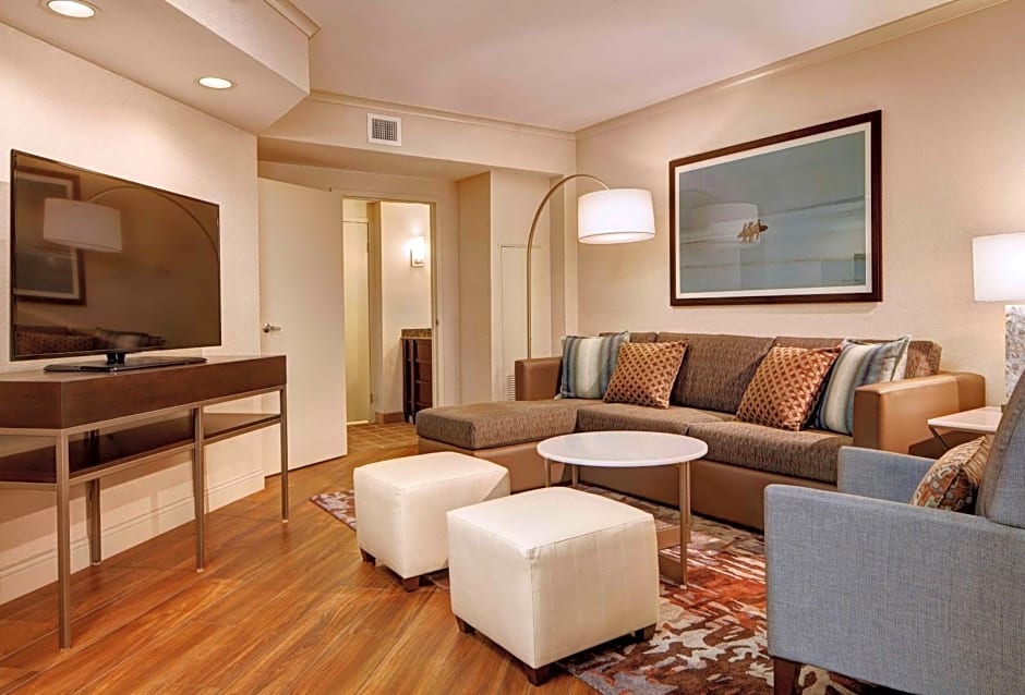 Embassy Suites By Hilton San Diego - La Jolla