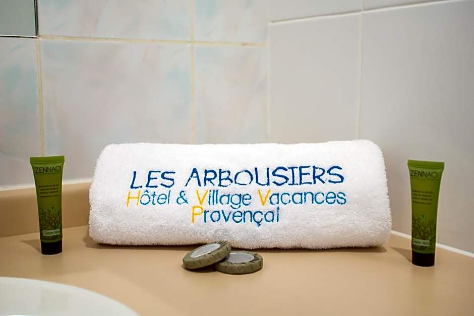 Les Arbousiers Village Hôtel Provençal