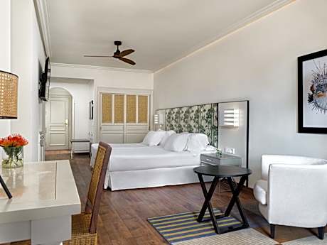 Double Room With Partial Sea View - 2 Adults