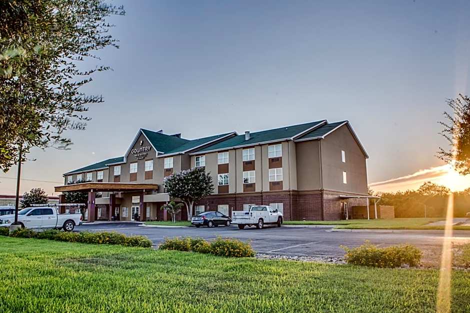 Country Inn & Suites by Radisson, Harlingen, TX